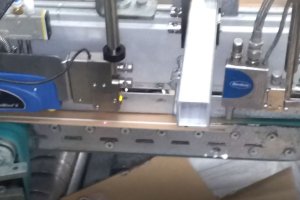 Pistolet LA823RC oraz Mini Blue II na sklejarko składarce aplikacja kleju coldglue oraz hotmelt