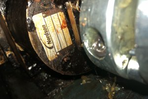 Wyciek z pompy Nordson 7157321